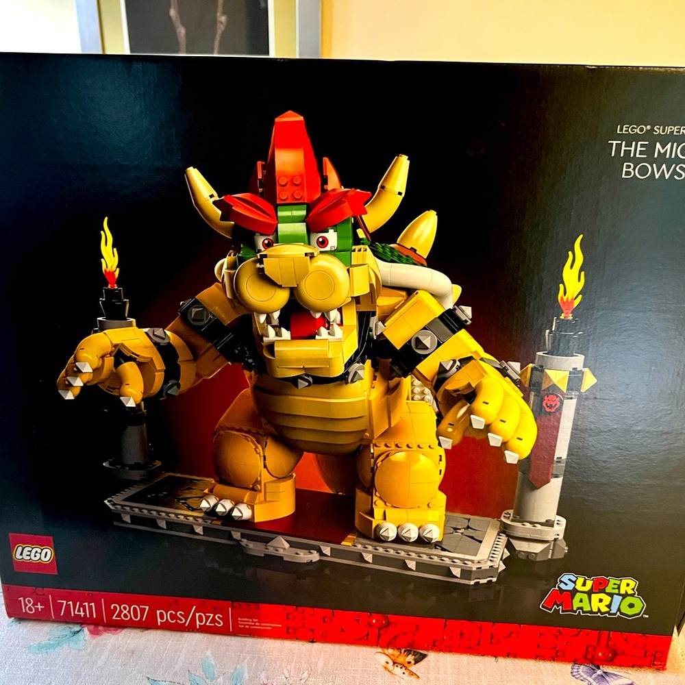 BRAND NEW LEGO !